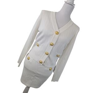 NWT! MISS ROSIER! EGGSHELL CREAM, GOLD BUTTON 2 PC SKIRT & TOP SUIT, SET! SZ M